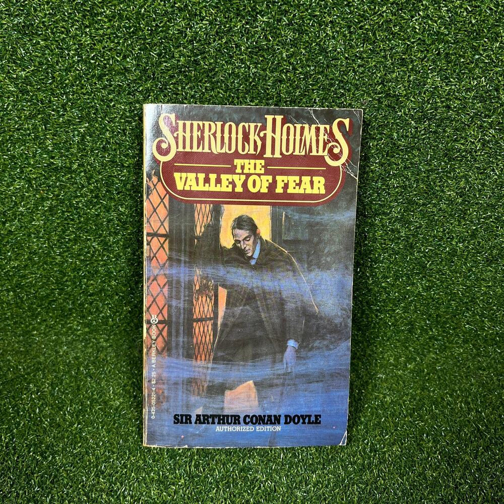 Vintage Berkley The Valley of Fear by Sir Arthur Conan Doyle Authorized Edition
